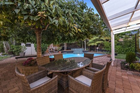 Photo of property in 10 Oban Road, Browns Bay, Auckland, 0630