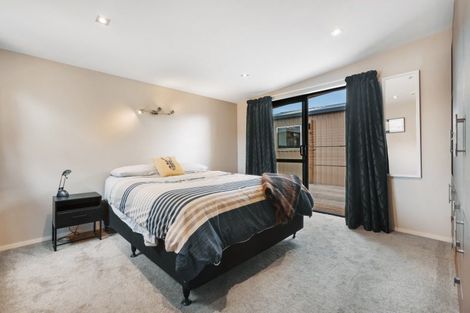 Photo of property in 2 Gavan Street, Cromwell, 9310