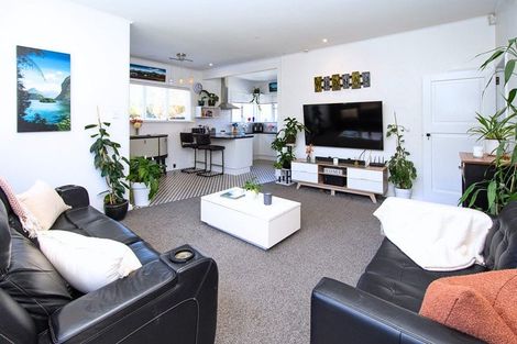 Photo of property in 35 Tilford Street, Woolston, Christchurch, 8062