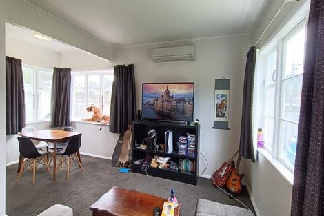 Photo of property in 227 Naenae Road, Naenae, Lower Hutt, 5011