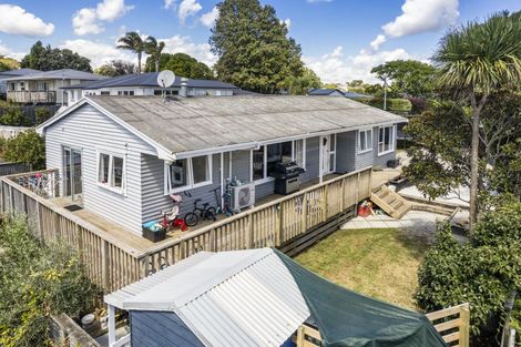 Photo of property in 39a Baird Street, Howick, Auckland, 2014