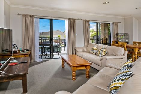 Photo of property in 1a James Laurie Street, Henderson, Auckland, 0612