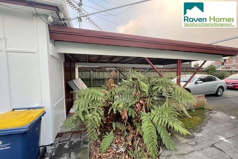 Photo of property in 14 Lincoln Road, Henderson, Auckland, 0610