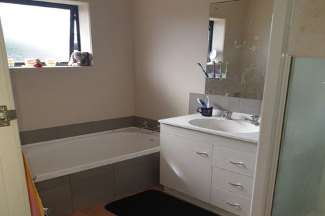 Photo of property in 15 Colombo Road, Waiuku, 2123