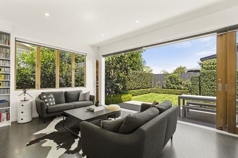 Photo of property in 3 Wynyard Road, Mount Eden, Auckland, 1024