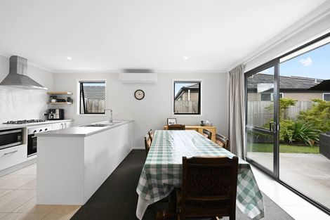 Photo of property in 44 Benjamin Avenue, Rototuna North, Hamilton, 3210