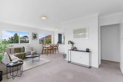 Photo of property in 1/48a Mellons Bay Road, Mellons Bay, Auckland, 2014