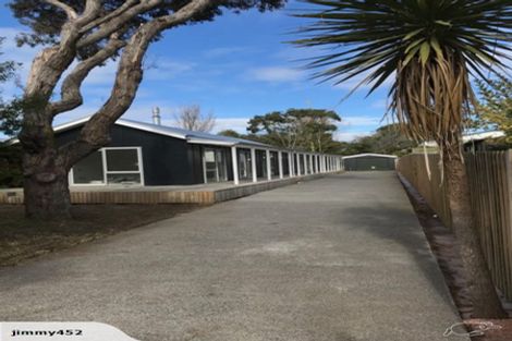 Photo of property in 15 Swindells Road, Waikuku Beach, 7473