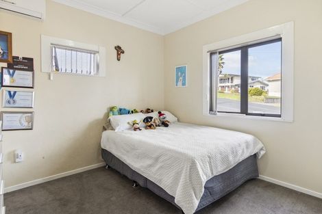 Photo of property in 25 Kimihia Road, Huntly, 3700