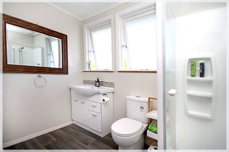 Photo of property in 132 Takapu Road, Manakau, Levin, 5573