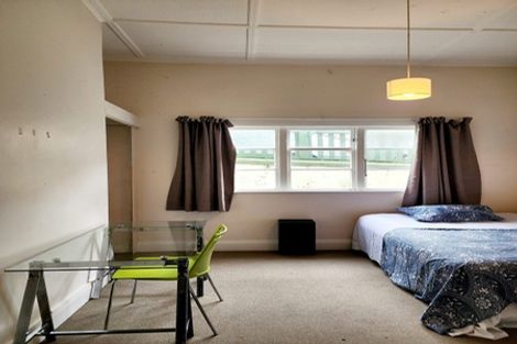 Photo of property in 95 Roxburgh Street, Mount Victoria, Wellington, 6011