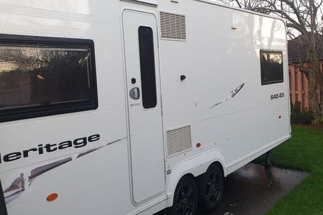 Photo of property in 2/249 One Tree Point Road, One Tree Point, 0118