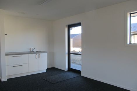 Photo of property in 15 Willoughby Place, Clyde, 9330