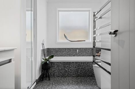 Photo of property in 4 Herring Place, Omokoroa, 3114