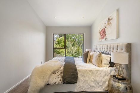 Photo of property in 9 Malters Place, Browns Bay, Auckland, 0630