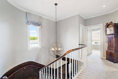 Photo of property in 82 Paritai Drive, Orakei, Auckland, 1071