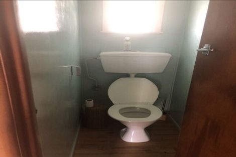 Photo of property in 47 Yeovil Road, Te Atatu Peninsula, Auckland, 0610