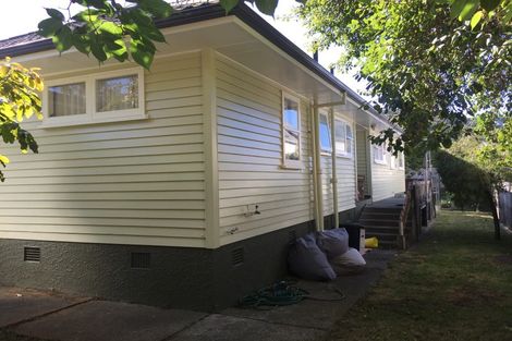 Photo of property in 2 Hatton Street, Karori, Wellington, 6012