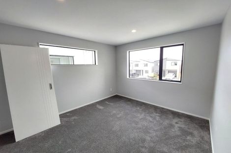 Photo of property in 26 Coast Garden Drive, Hobsonville, Auckland, 0616