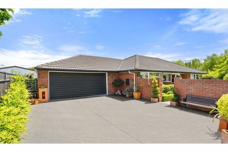 Photo of property in 3/69 Tyrone Street, Belfast, Christchurch, 8051