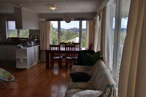 Photo of property in 15 Yorke Road, Haruru, 0204