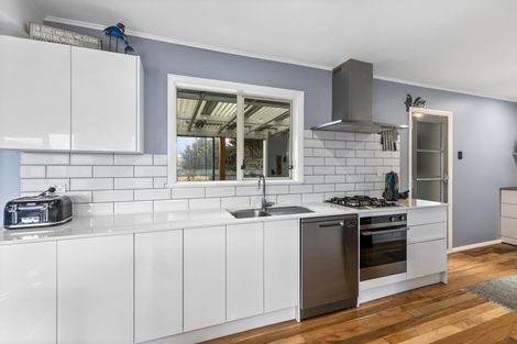 Photo of property in 3 Wright Street, Wainuiomata, Lower Hutt, 5014