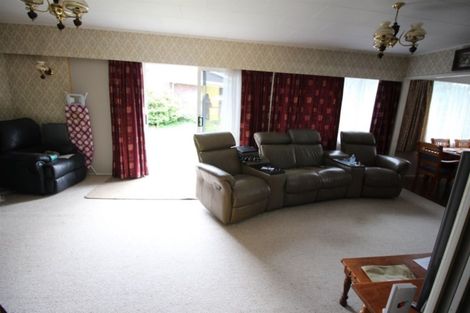 Photo of property in 63 Pohutukawa Drive, Tokoroa, 3420