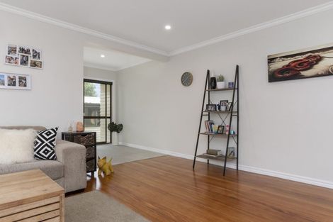 Photo of property in 105 Welcome Bay Road, Welcome Bay, Tauranga, 3112