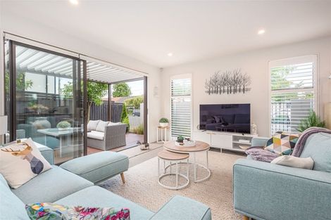 Photo of property in 1/555 Manchester Street, St Albans, Christchurch, 8014