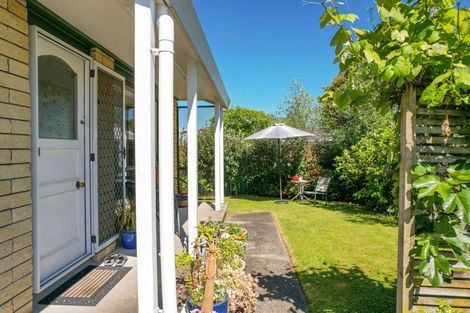 Photo of property in 54 Hall Street, Cambridge, 3434