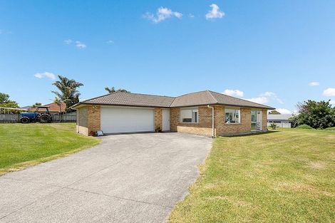 Photo of property in 48 Omana Avenue, Shelly Beach, Helensville, 0874