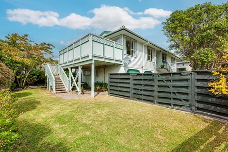 Photo of property in 27 Staithes Drive North, Whitby, Porirua, 5024