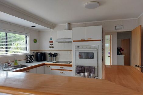 Photo of property in 1/34 Toroa Street, Torbay, Auckland, 0630