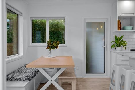 Photo of property in 37 Neptune Avenue, Beach Haven, Auckland, 0626