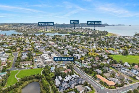 Photo of property in 47 Red Beach Road, Red Beach, 0932