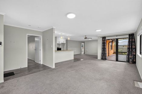 Photo of property in 9 Kakamutu Road, Otorohanga, 3900