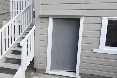 Photo of property in 2 Luxford Street, Berhampore, Wellington, 6023