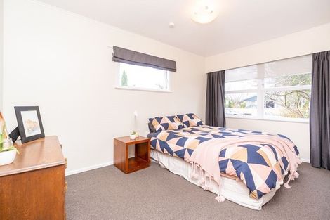 Photo of property in 1 Bowen Place, St Andrews, Hamilton, 3200