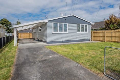 Photo of property in 14 Rutland Street, Levin, 5510