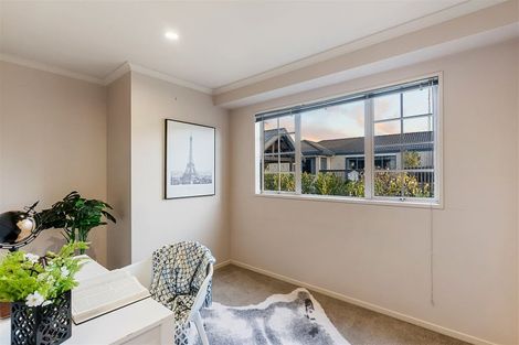 Photo of property in 46 Westerham Drive, Dannemora, Auckland, 2016