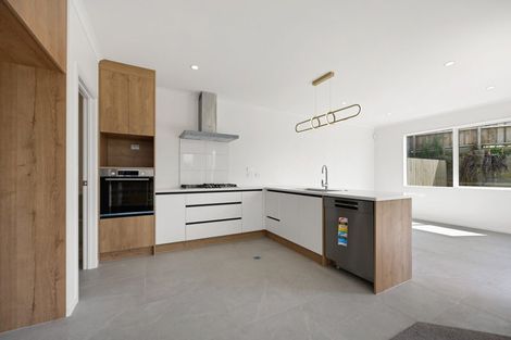 Photo of property in 2/29 Tokerau Drive, Rototuna North, Hamilton, 3210