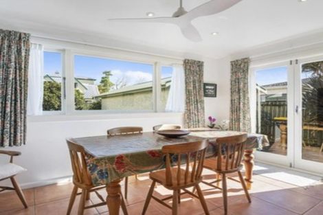 Photo of property in 2 Oldham Lane, The Wood, Nelson, 7010