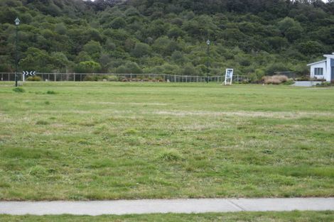 Photo of property in 170 Lisland Drive, Kinloch, Taupo, 3377