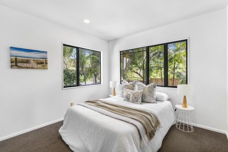 Photo of property in 260/58 Heathcote Road, Castor Bay, Auckland, 0620