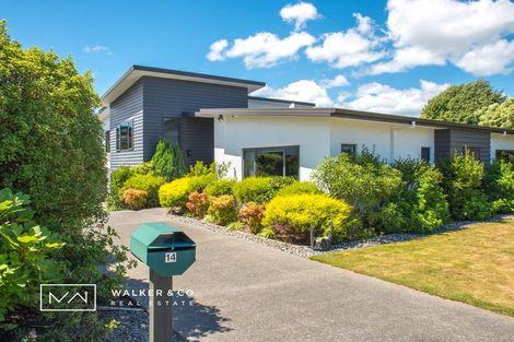 Photo of property in 14 Cosgrove Rise, Riverstone Terraces, Upper Hutt, 5018