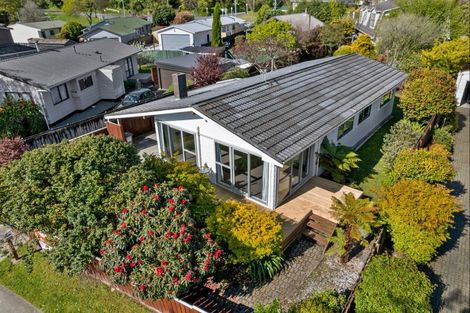 Photo of property in 30 Shanly Street, Brown Owl, Upper Hutt, 5018