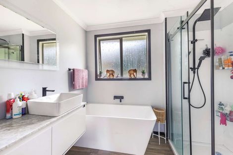 Photo of property in 86 Pembroke Street, Westown, New Plymouth, 4310