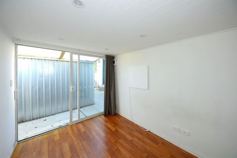 Photo of property in 39 Camden Street, Redwood, Christchurch, 8051