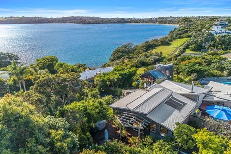 Photo of property in 1/3 Swann Beach Road, Stanmore Bay, Whangaparaoa, 0932