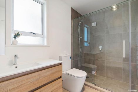 Photo of property in 6 Bowman Road, Forrest Hill, Auckland, 0620